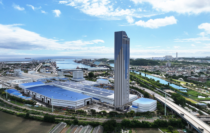 LS전선이 강원도 동해시 해저케이블 공장 내 5동을 준공했다. LS전선 제공