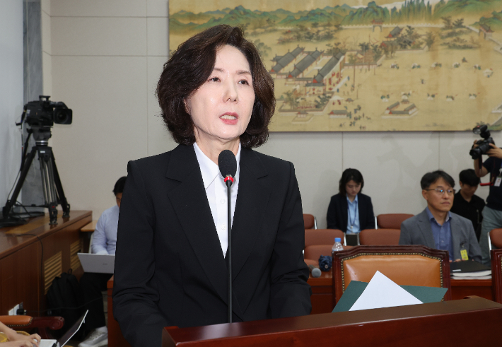 인사청문회 오른 이진숙 "공교육 국가책임 강화, 국가균형발전"