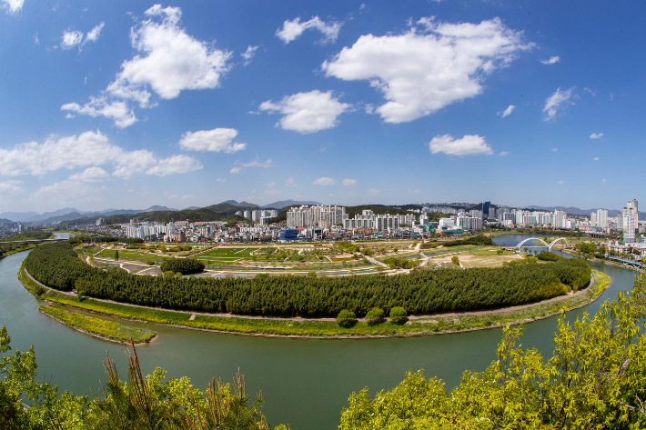 울산시, 태화강 국가정원서 '이야기 야시장' 개장