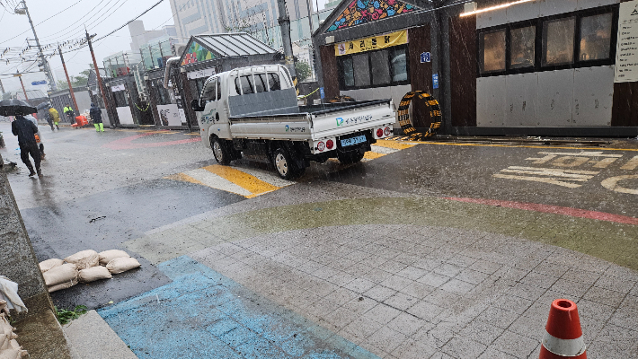 광주 남구 봉선동 도로 침수