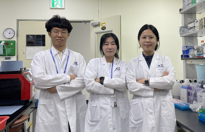 국가독성과학연구소 김준우 박사, 김동임 박사, 송미경 박사(왼쪽부터). 독성과학연구소 제공