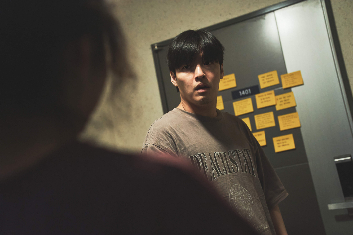 "나 진짜 아니라니까요" 층간소음 갈등…'84제곱미터'의 감옥[왓더OTT]