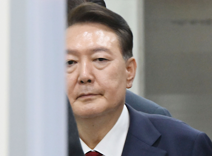 [속보]법원, 尹 구속적부심 청구 기각…구속 유지