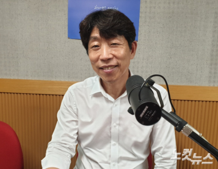 희망의책 대전본부 강신철 이사장. 대전CBS