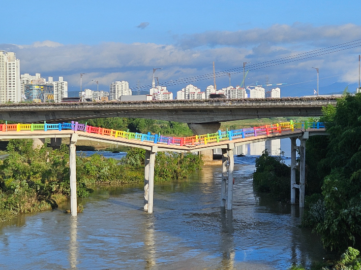 집중호우로 내려앉은 구 삼호교. 울산시 제공