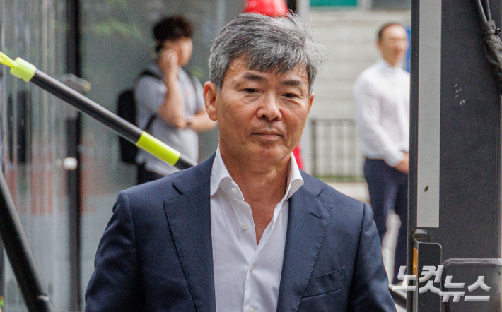 특검, '김건희 계좌관리인' 이종호 6시간 조사…내일 다시 소환