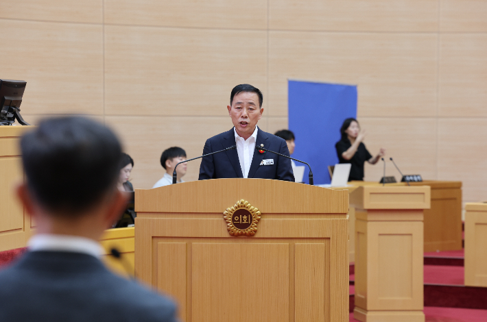 전남도의회 서대현 의원이 21일 도정질문을 하고 있다. 전라남도의회 제공 
