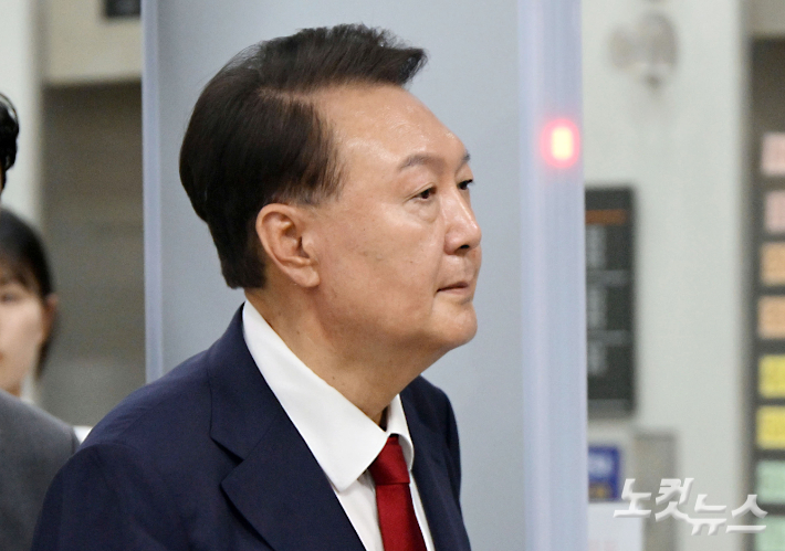 12·3 불법계엄 사태로 특검 수사를 받는 윤석열 전 대통령. 사진공동취재단