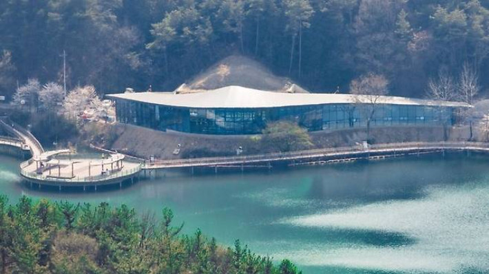 전북 전주 아중호수도서관 전경. 전주시 제공