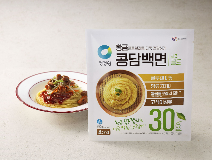 청정원, 황금 클로렐라로 더 건강한 '콩담백면 골드' 출시. 대상㈜ 제공