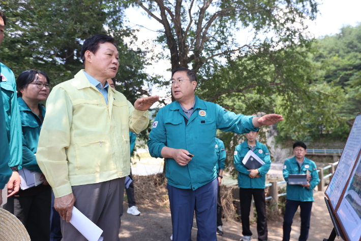 박완수 경남지사 하동 수해 현장 점검. 경남도청 제공 