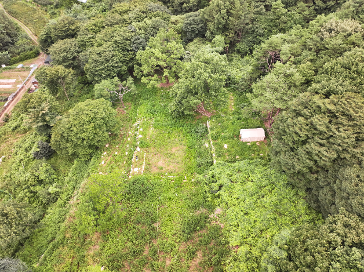 창녕 용흥사지 터. 경남도청 제공 