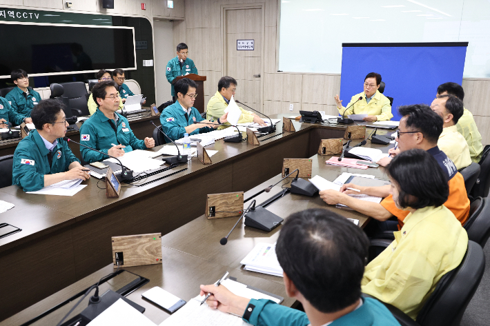 호우피해 재난복구 3차 대책회의. 경남도청 제공 