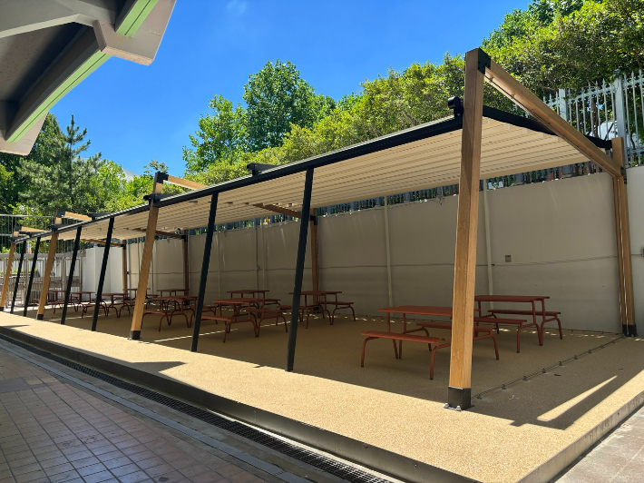 신규 설치된 사직야구장 더위 쉼터. 롯데 자이언츠 