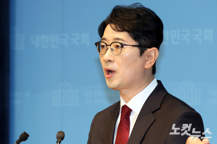 주진우의 당당한 출마[어텐션 뉴스]