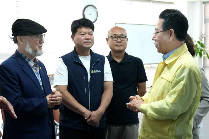 벽돌 공장서 집단 괴롭힘당한 이주 노동자, 다른 사업장으로 취업할 듯