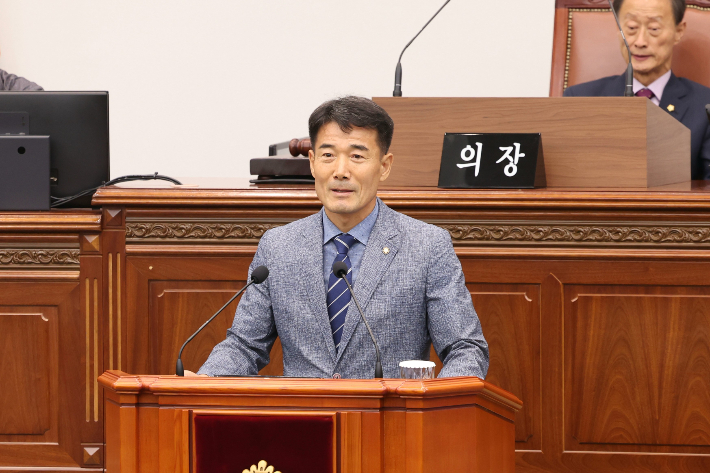 심영석 창원시의원. 창원시의회 제공 