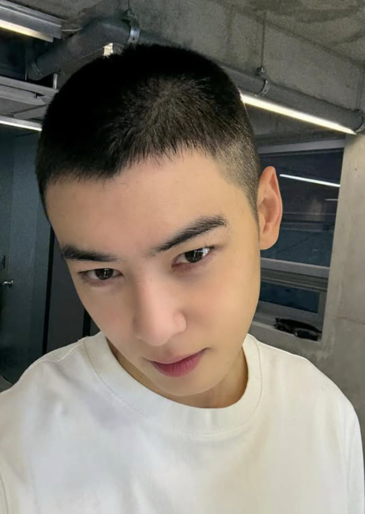 차은우 오늘(28일) 현역 입대…"건강히 잘 다녀올게요"