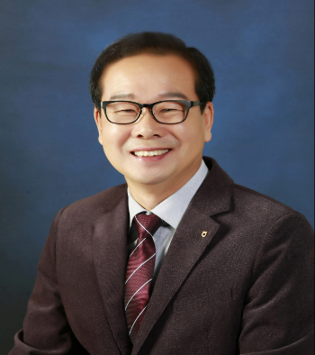  '2025년도 증평군민대상' 수상자로 산업·경제 부문에 배종록(63)씨. 증평군 제공