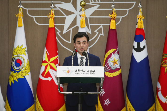 문민 국방장관 첫 야전행보는 특전사…"군심결집 급선무"