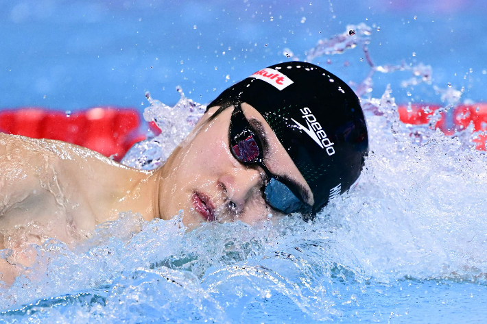 황선우, 시즌 베스트 기록으로 자유형 200m 결승행 "기분 좋은 레이스"