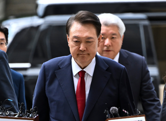 [속보]김건희 특검, 尹 내일 소환 불응하면 체포영장 청구 검토 등 강제수사
