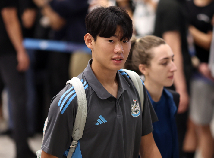 뉴캐슬 유나이티드, 박승수 귀국. 연합뉴스