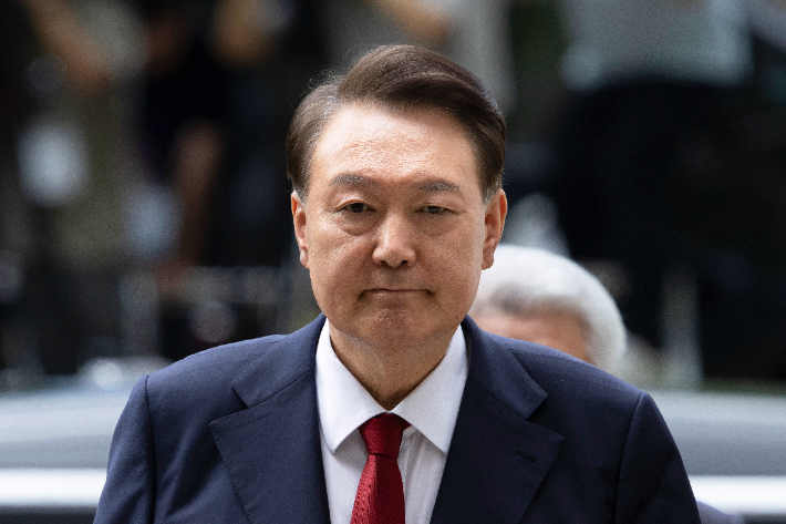 尹측, '시민들에게 계엄 손해배상 10만원' 판결 불복해 항소