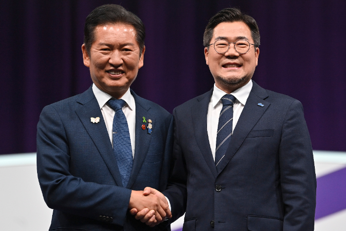 때리고 또 때리고…강성 치닫는 與 당권 싸움