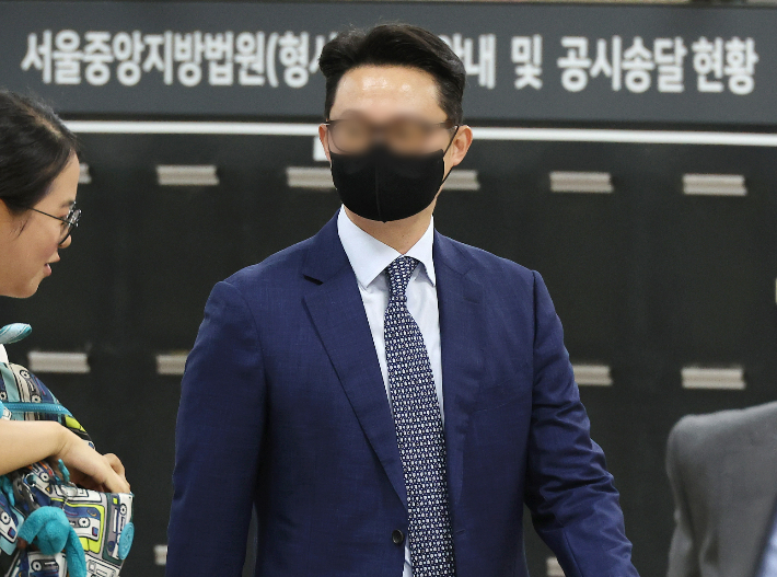 '건진 게이트'  통일교 '키맨' 구속…"증거 인멸·도주 우려"