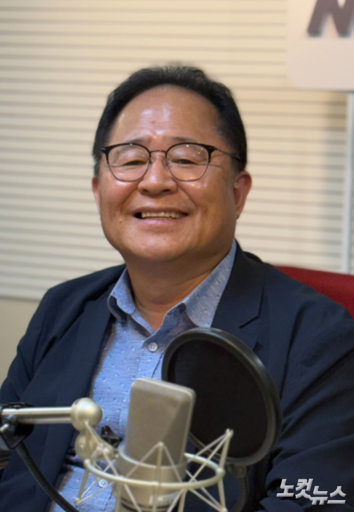 좌재봉 제주특별자치도 상하수도본부장. 제주CBS 박혜진 아나운서