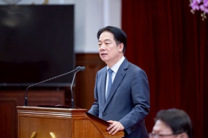 '우리도 韓日처럼 15%'…대만, 4천억 달러 투자 제안