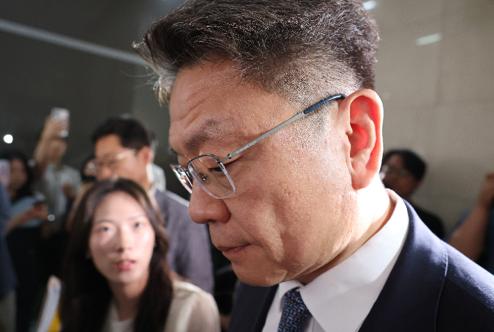 이시원 전 대통령실 공직기강비서관이 31일 서울 서초구 순직해병특검 사무실에 출석하고 있다. 연합뉴스