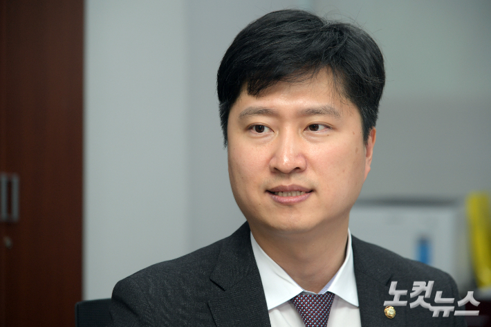 '친한' 우재준, 옛 스승 전한길에 "선생님, 이제 그만하시라"