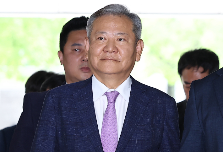 '내란공모' 이상민 구속심사, 치열한 공방 끝에 4시간만 종료