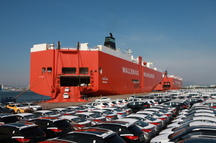 현대자동차 울산공장에 위치한 수출부두 현장. 울산광역시 제공