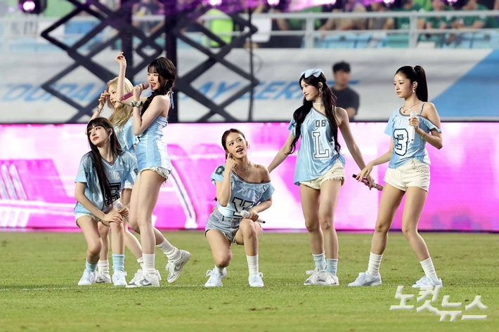 장원영 시축 의상 후폭풍 언제까지? 中 팬들도 항의 성명서