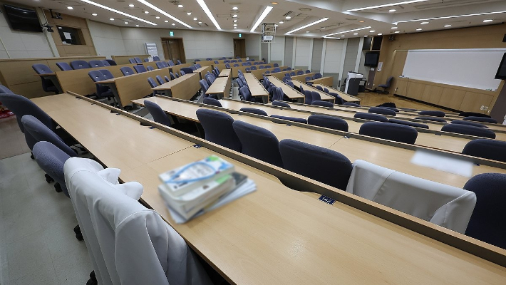 의대협 비대위원장 사퇴…집단행동 종료 수순