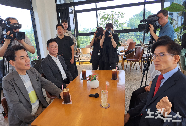 김문수, 강원 찾아 "강원 발전 위해 군사·환경 규제 반드시 풀어야"