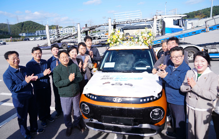 광주광역시가 고령 운전자 등 교통약자 안전 및 편의성 향상을 위해 산업통상자원부가 추진하는 '2025년도 자동차산업 기술개발 사업(스마트카)' 공모에 최종 선정돼 국비 70억원을 지원받는다. 광주시 제공