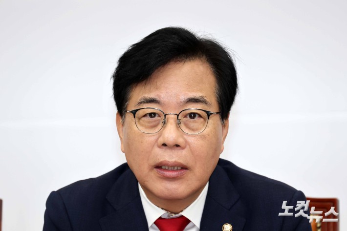 송언석, "민주당 美 관세협상 자화자찬"