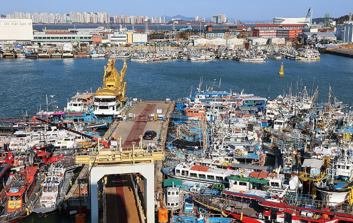 어선. 연합뉴스