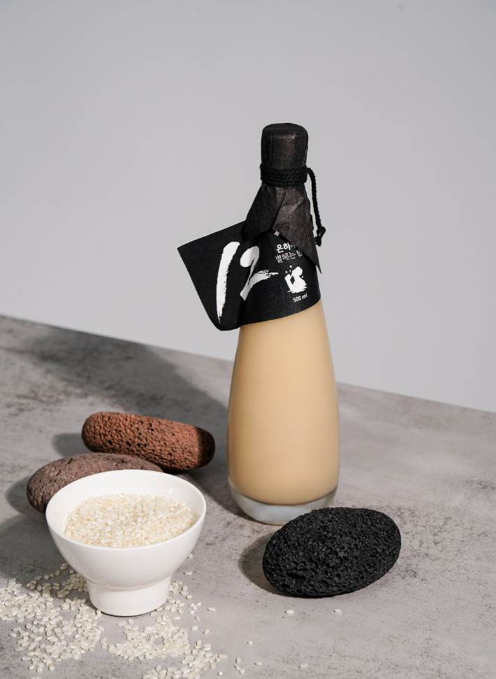 발효공방1991 '은하수 별헤는밤'. 교촌 제공