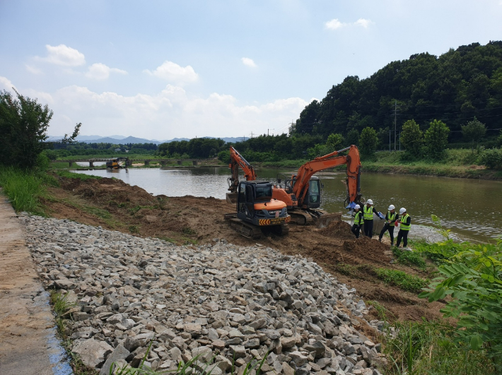 증평군 송수관로 누수 복구현장. 증평군 제공