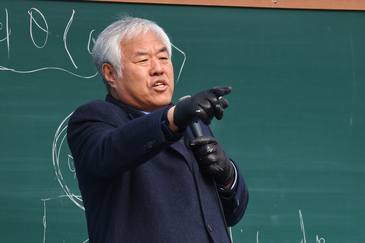 [단독]경찰, '서부지법 폭동' 배후 전광훈 지목…"종교 가스라이팅"
