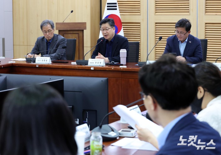 가습기살균제 피해자단체 국회 환노위원장