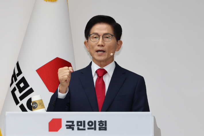김문수 "계엄해서 누가 죽거나 다쳤나?" 망언