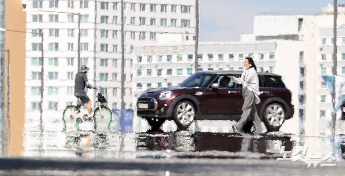 입추에도 무더위