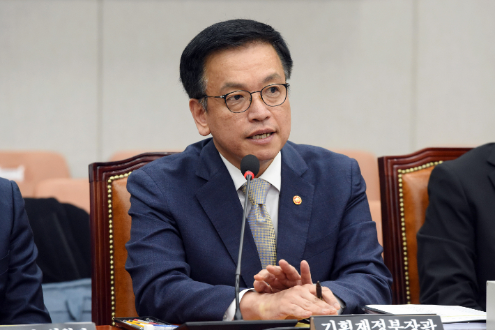 [속보]내란특검, 최상목 전 부총리 소환 조사