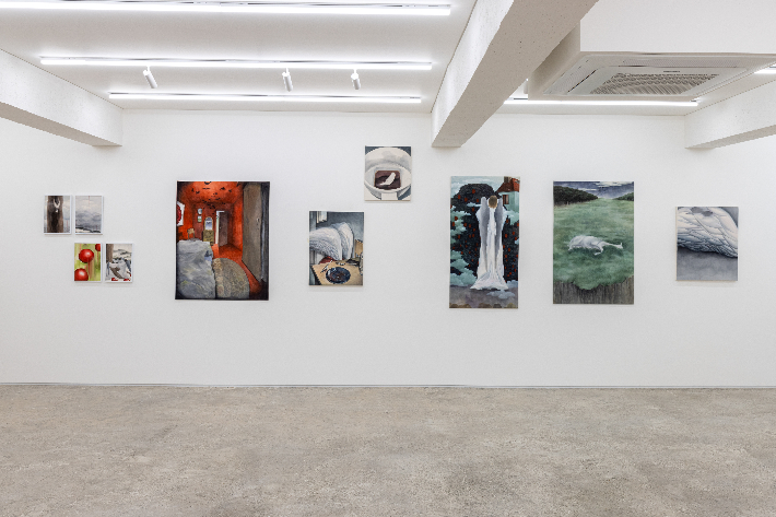 서울대학교 동양화과를 졸업하고 같은 학교 석사과정에 재학중인 김영현은 2년 전 신진 작가들의 등용문인 '마중물 2023' 작가로 선정됐다. 김리아갤러리 제공